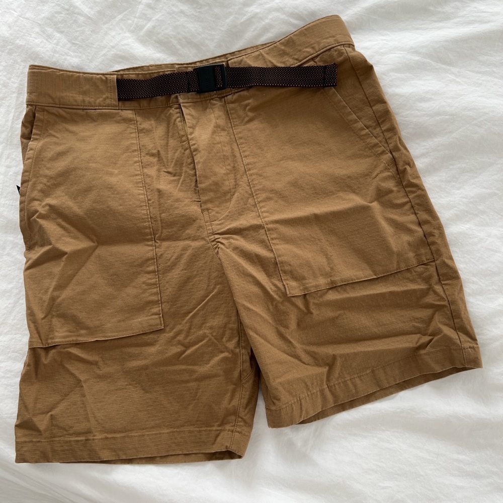 NIKE SB CARGO SHORTS